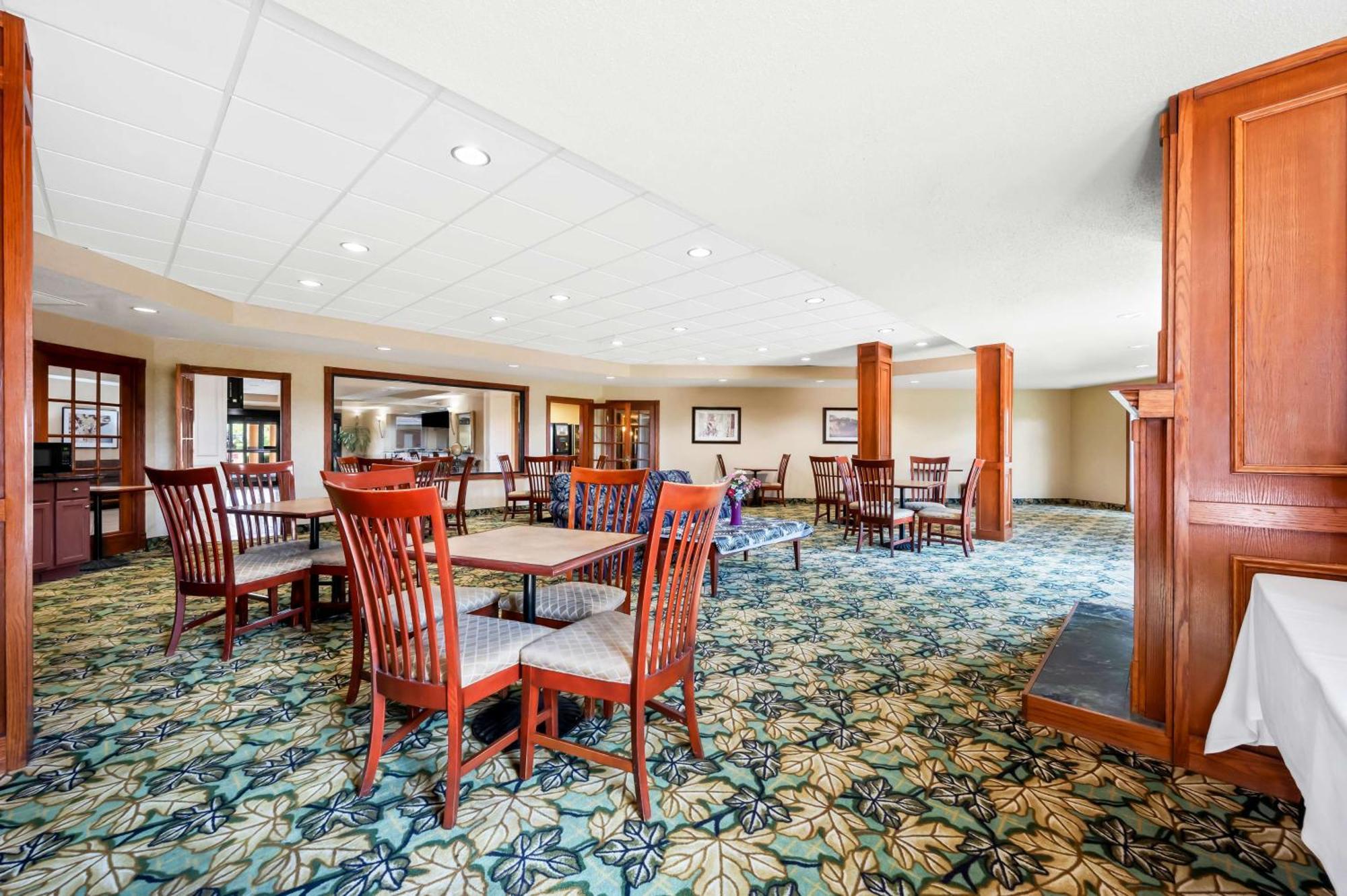 Best Western Annawan Inn Bagian luar foto