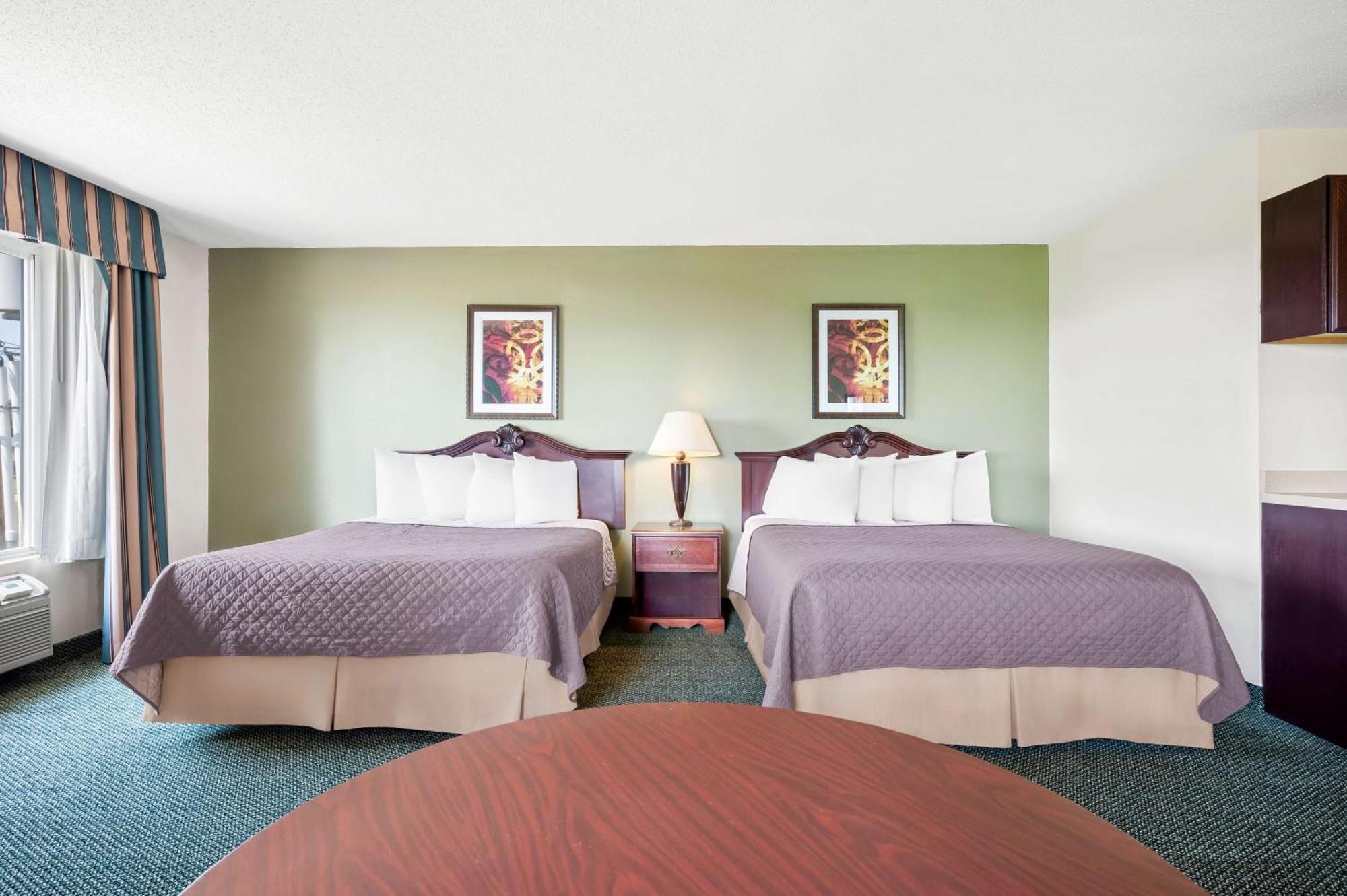 Best Western Annawan Inn Bagian luar foto