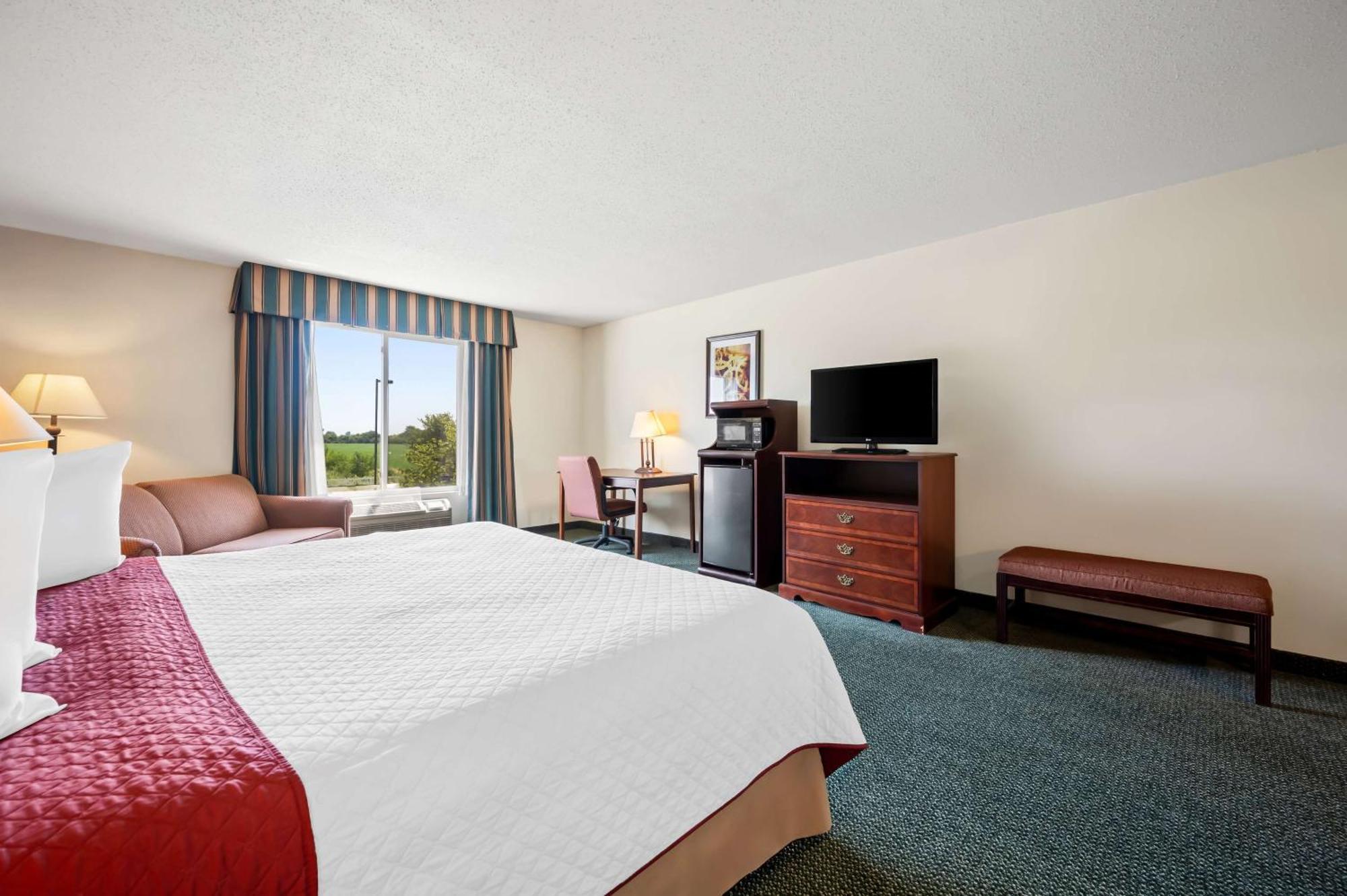 Best Western Annawan Inn Bagian luar foto