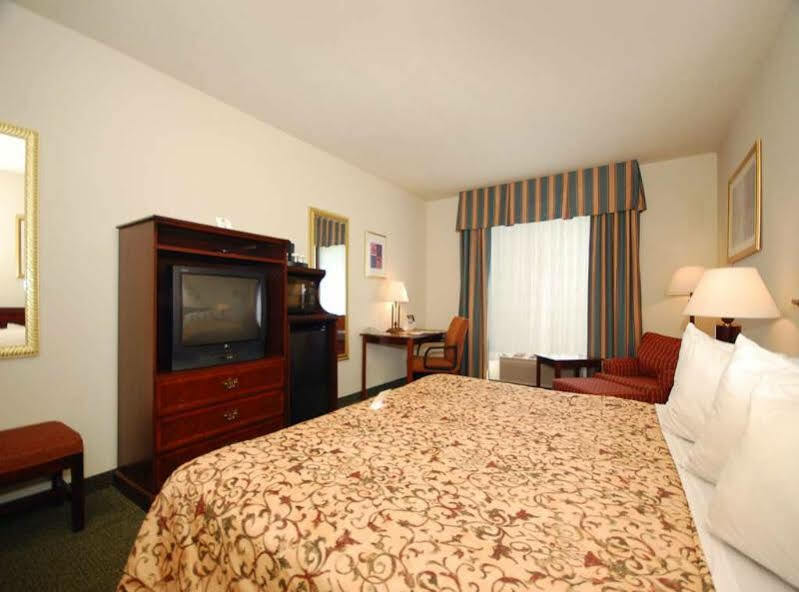 Best Western Annawan Inn Bagian luar foto